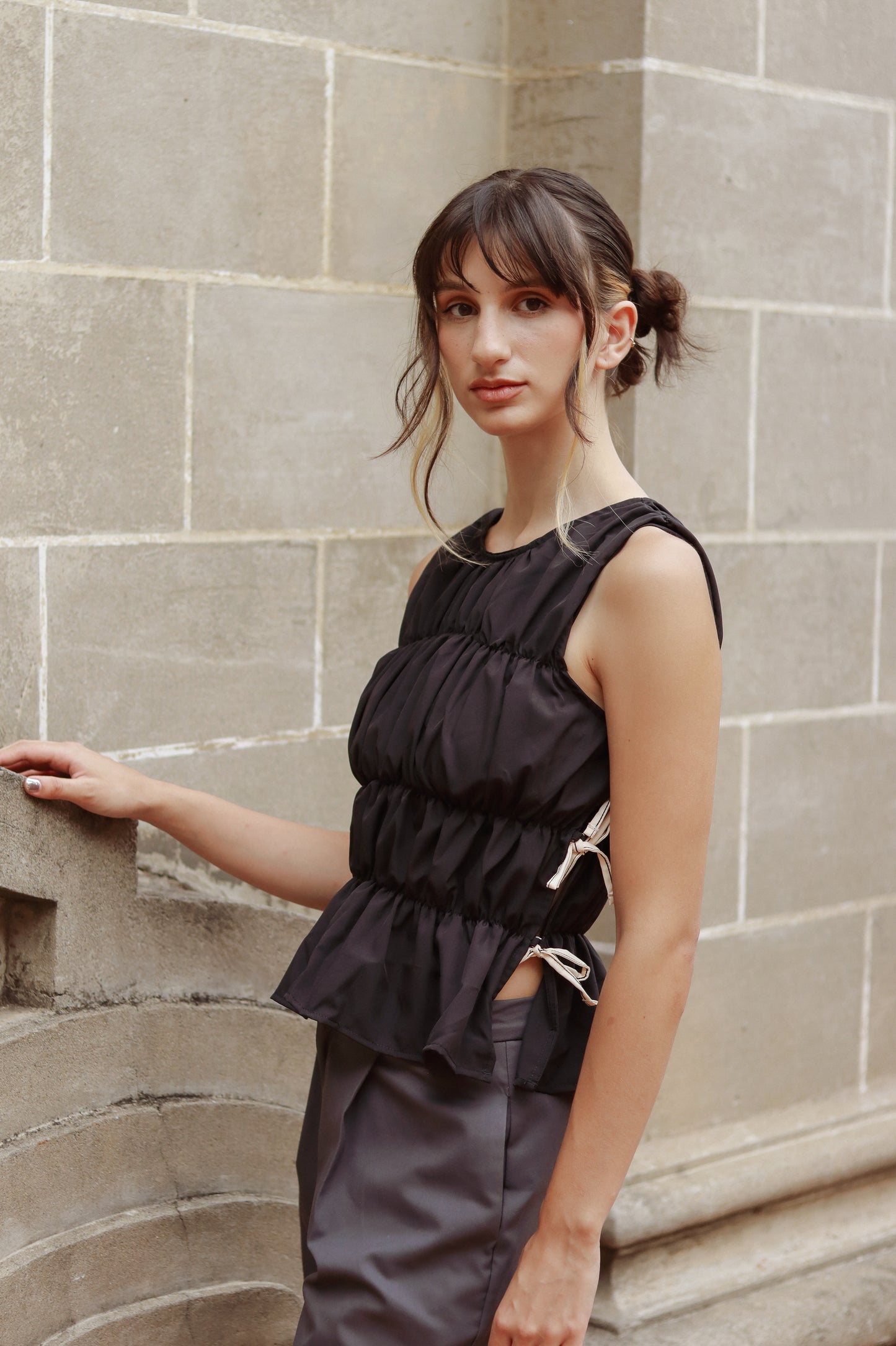 Gambit – Crop Top fruncido negro